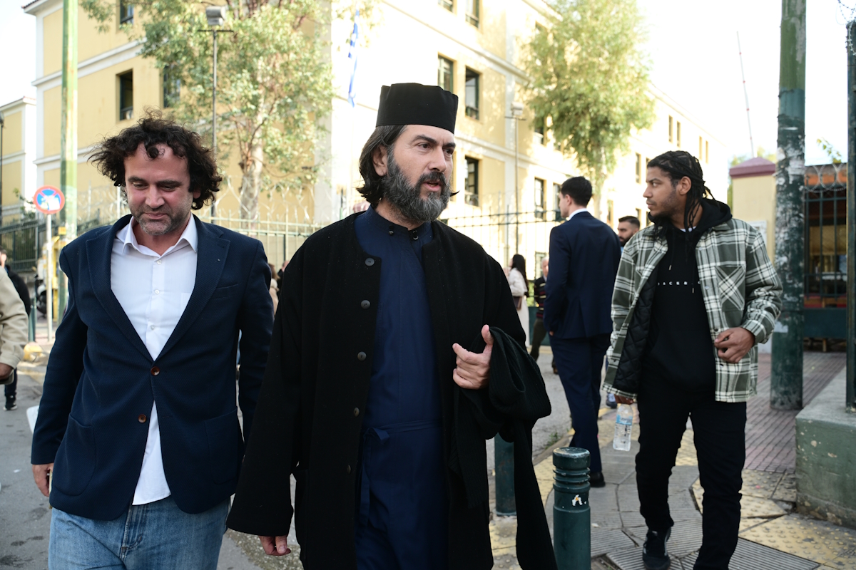 Κιβωτός του Κόσμου: Αναταραχή στη δίκη, η γραμματέας αποχώρησε πριν την απόφαση, έντονες αντιδράσεις από δικαστές και δικηγόρους