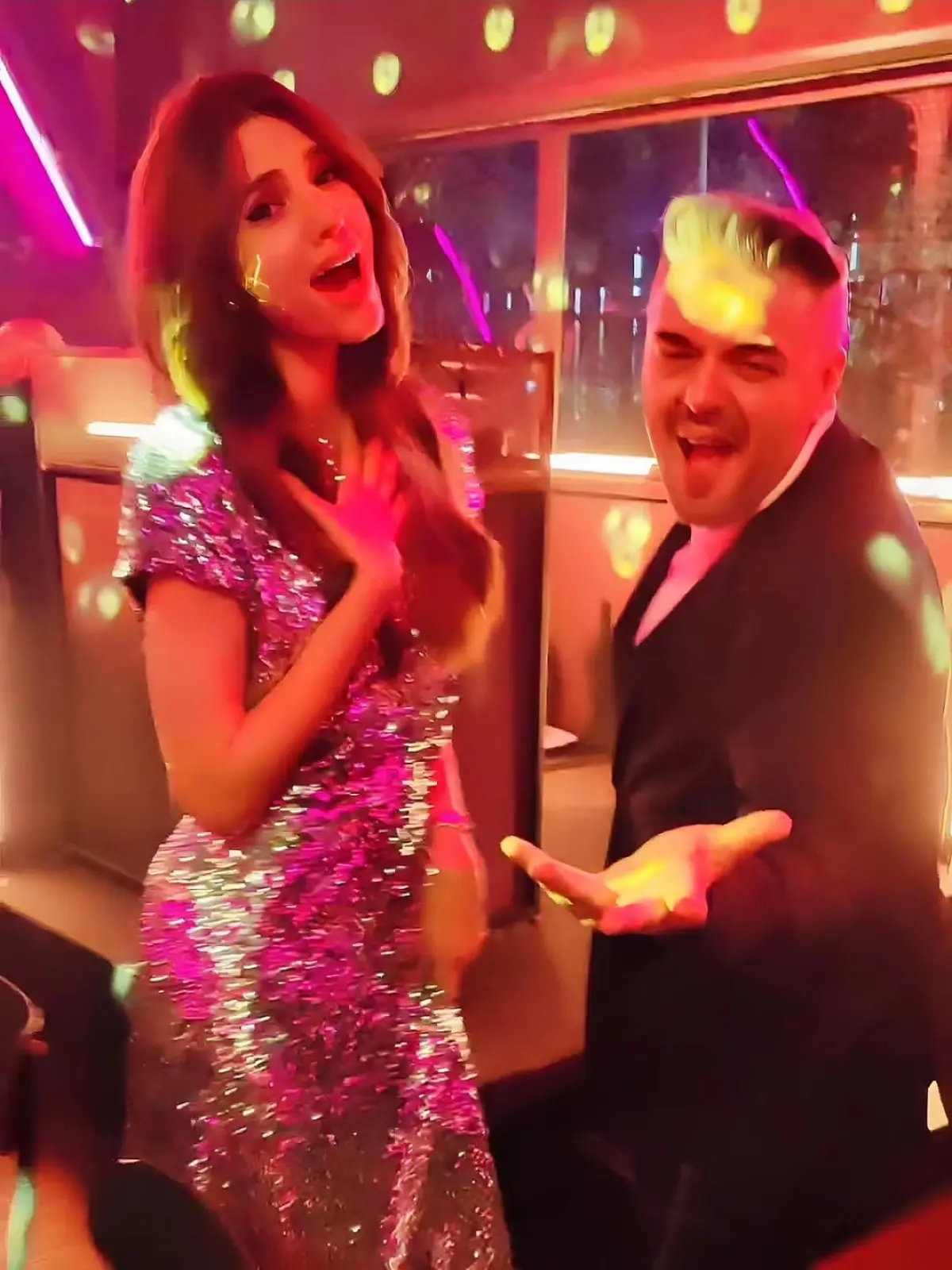 Πέτρος Πολυχρονίδης: Ο τρελός χορός με την Ηλιάνα Παπαγεωργίου στην κοπή πίτας του STAR 6 Πέτρος Πολυχρονίδης