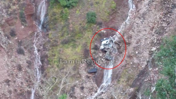 Ευρυτανία: Σορός 59χρονου εντοπίστηκε γυμνή και ακέφαλη μετά από πτώση αυτοκινήτου σε γκρεμό 300 μέτρων