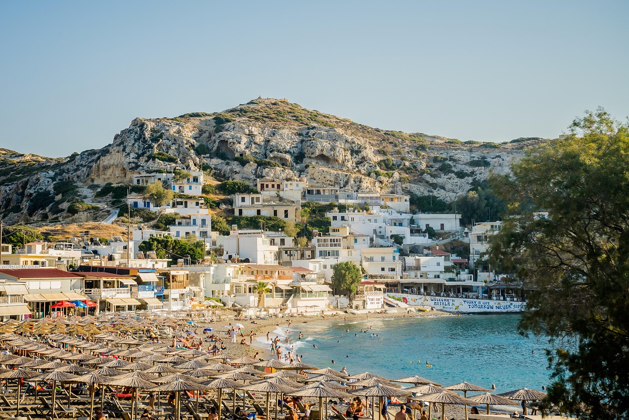 Ψάχνεις απόδραση; 6 κρυμμένοι ελληνικοί παράδεισοι που πρέπει να δεις
