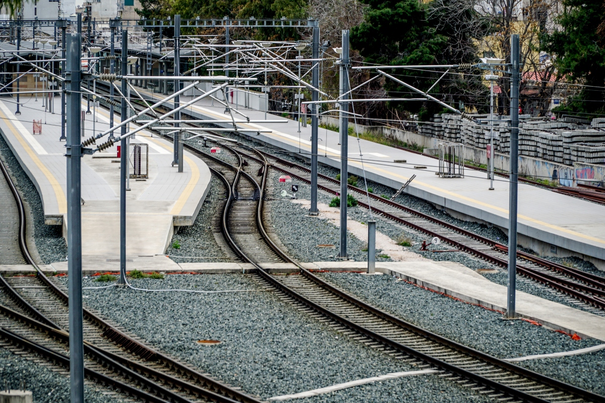 Ζεφύρι: Συνελήφθη 38χρονος για κλοπή 100 μέτρων καλωδίων από τον Προαστιακό