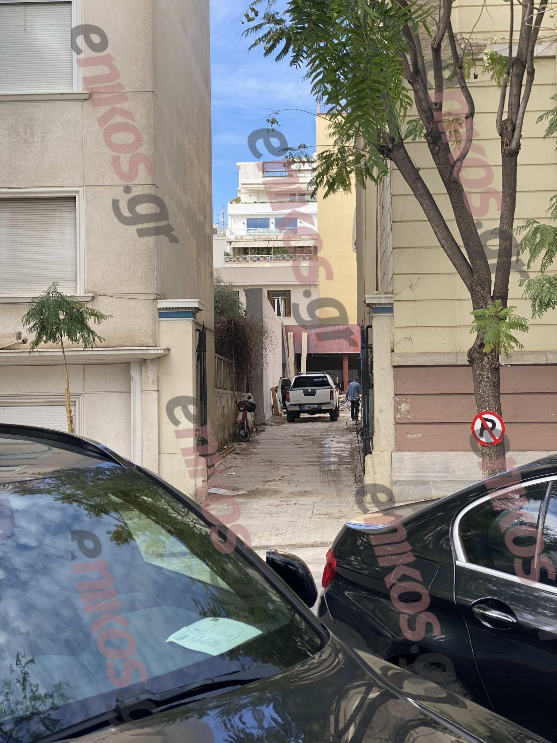 «Οργασμός» εργασιών στο πρώην «στρατηγείο» της ΝΔ στη Ρηγίλλης που μεταμορφώνεται σε έπαυλη – Δείτε φωτογραφίες