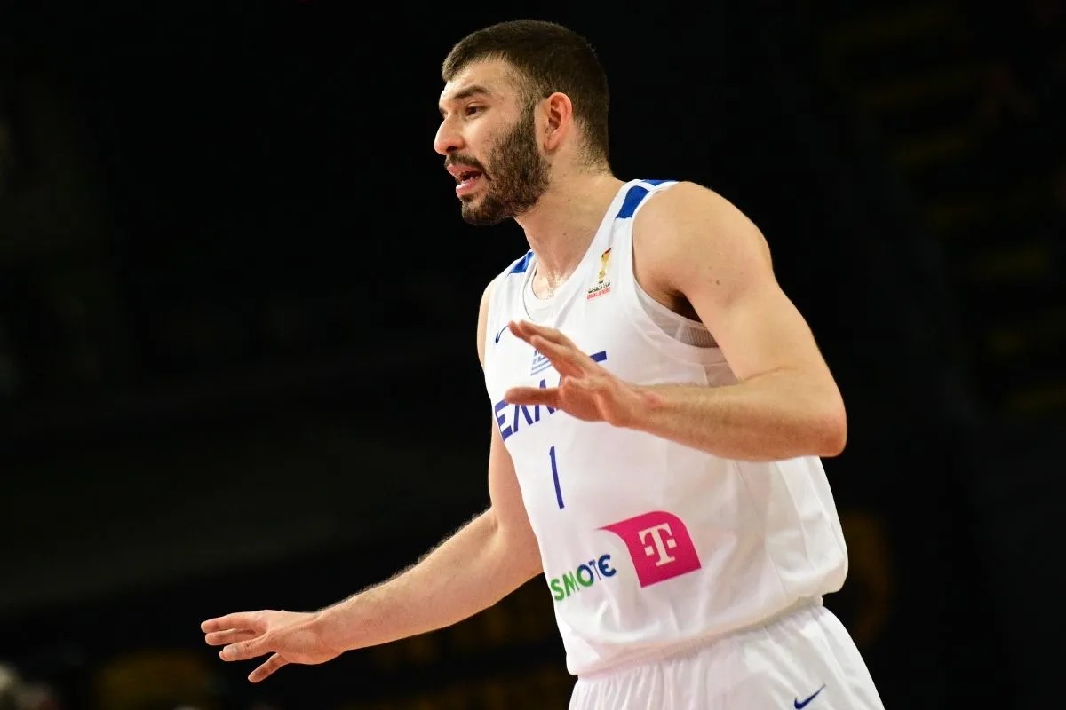Εθνική Ελλάδας μπάσκετ: Ανησυχία με Ρογκαβόπουλο, αμφίβολος για Μαυροβούνιο