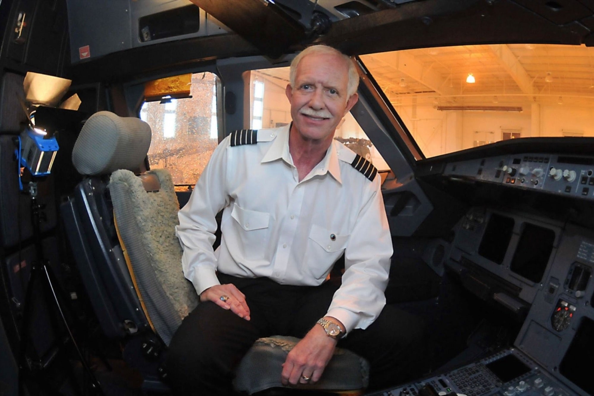 Η θεαματική προσγείωση που έσωσε 155 ψυχές και έγινε ταινία