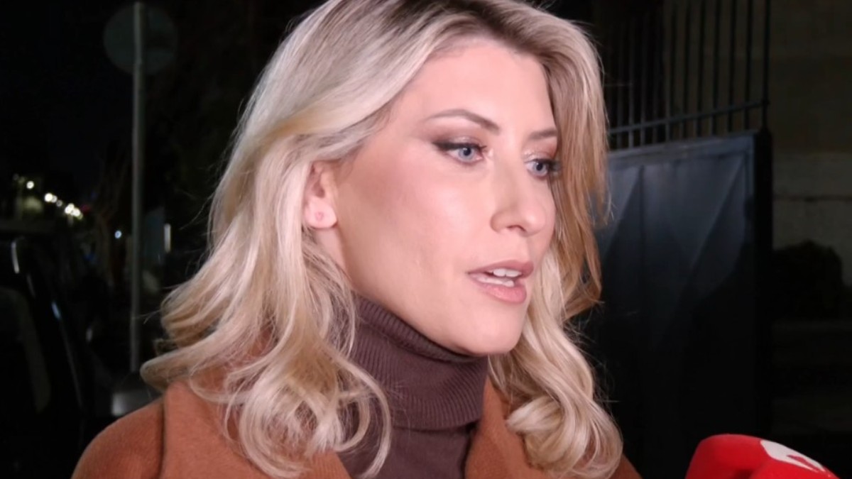 Κοσιώνη μετά την επάνοδό της στον ΣΚΑΪ – «Οι αρχικές ημέρες ήταν απαιτητικές! Δεν μπορούσα να σηκωθώ»