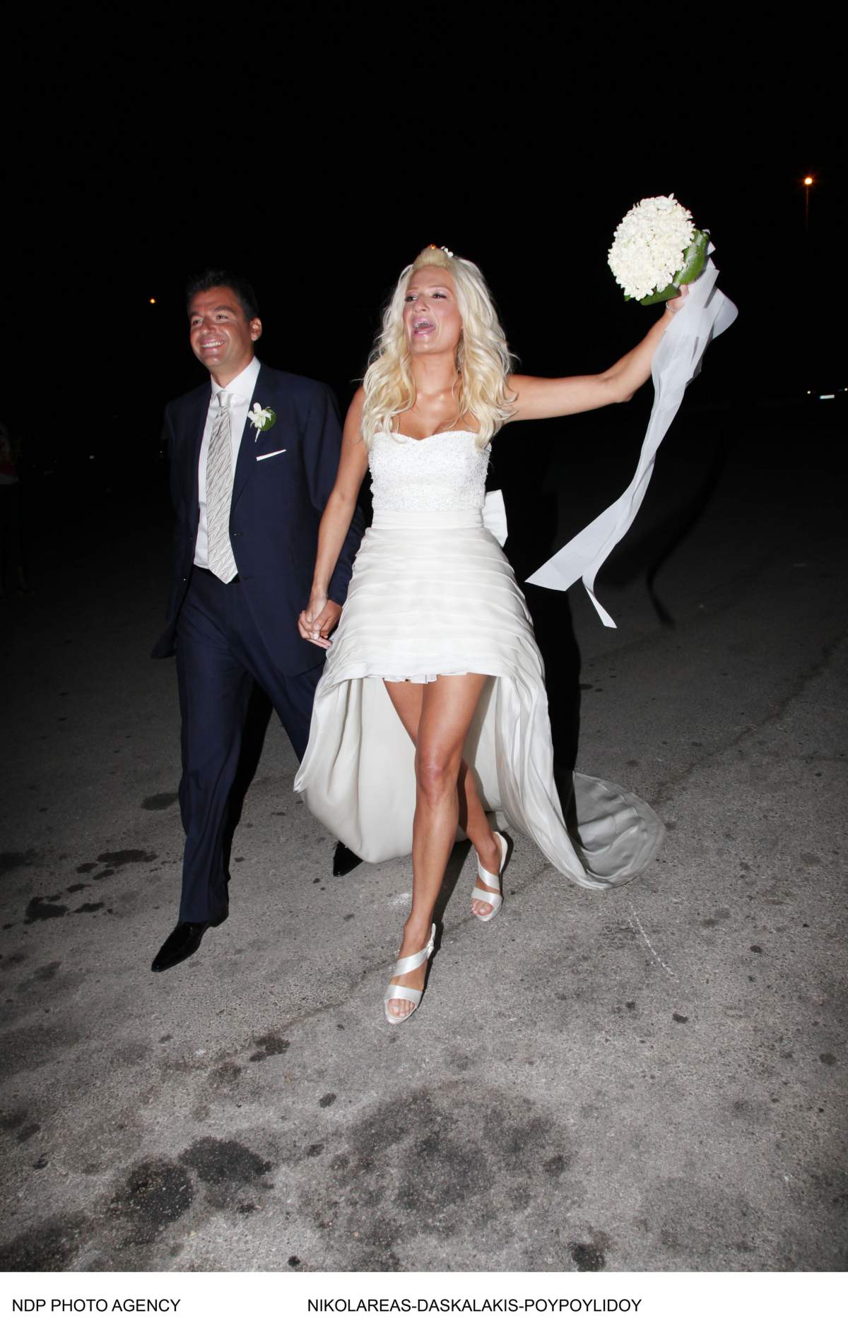 Η Φαίη Σκορδά και ο Γιώργος Λιάγκας στο γάμο τους