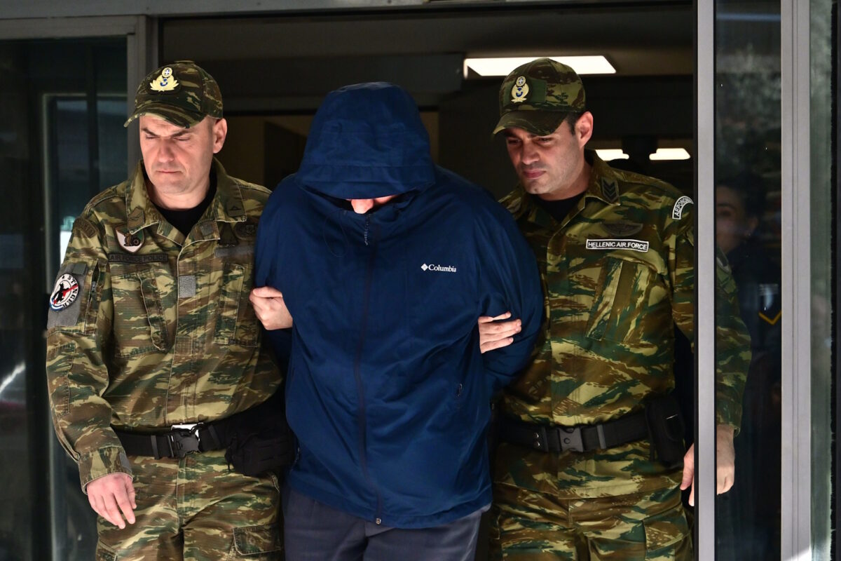 Ο 54χρονος σμήναρχος κατάσκοπος της Κίνας με τη «διπλή» ζωή, τα μυστικά εμβάσματα και τα νέα πρόσωπα που εμπλέκονται στις έρευνες