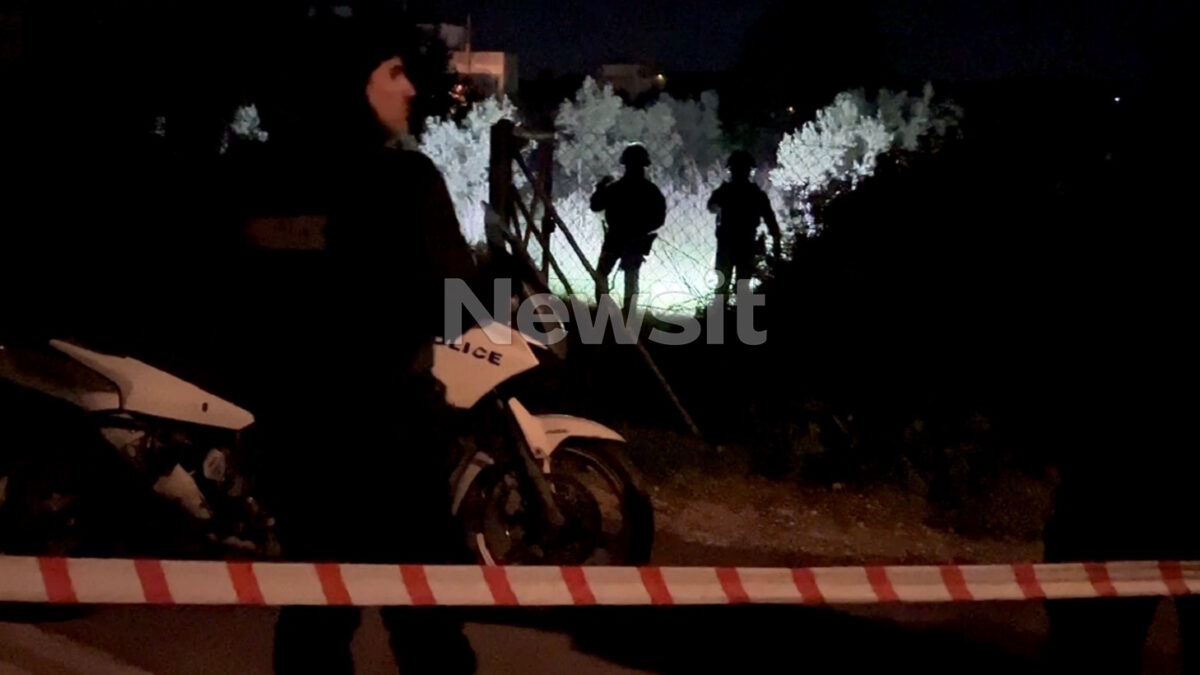 Συνελήφθη ο Χρήστος Μαυρίκης μετά τους πυροβολισμούς – Εντοπίστηκε κρυμμένος σε θάμνους κοντά στο σπίτι του στα Σπάτα