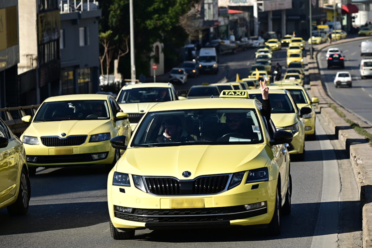 Home 72 Διήμερη απεργία ταξί στη Θεσσαλονίκη: Η δήλωση του Σωματείου