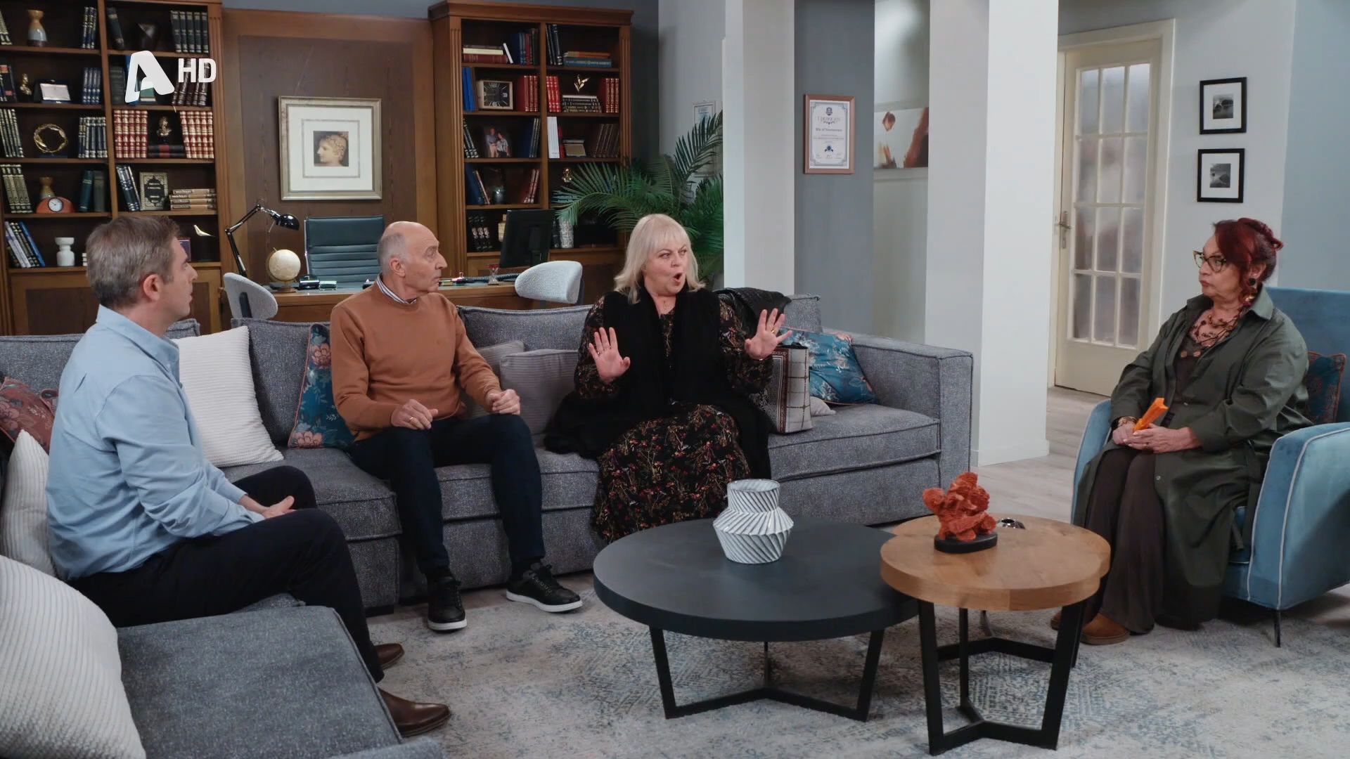 Το Σόι σου | Ο Ζουζουνέλ βρήκε αγαπητικιά;