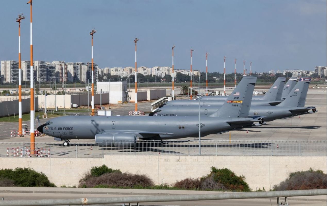 Μέση Ανατολή: Πολεμικές εντάσεις με ταξιδιωτικές προειδοποιήσεις και άνοιγμα καταφυγίων στο Ισραήλ – Οι πρεσβείες που κλείνουν και τα F-22