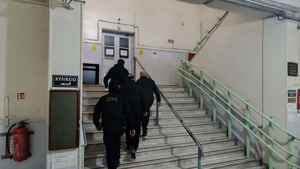 Βόλος: Φυλακίζονται 10 από τους 14 συλληφθέντες της σπείρας που «πλημμύρισε» με ναρκωτικά τη Μαγνησία