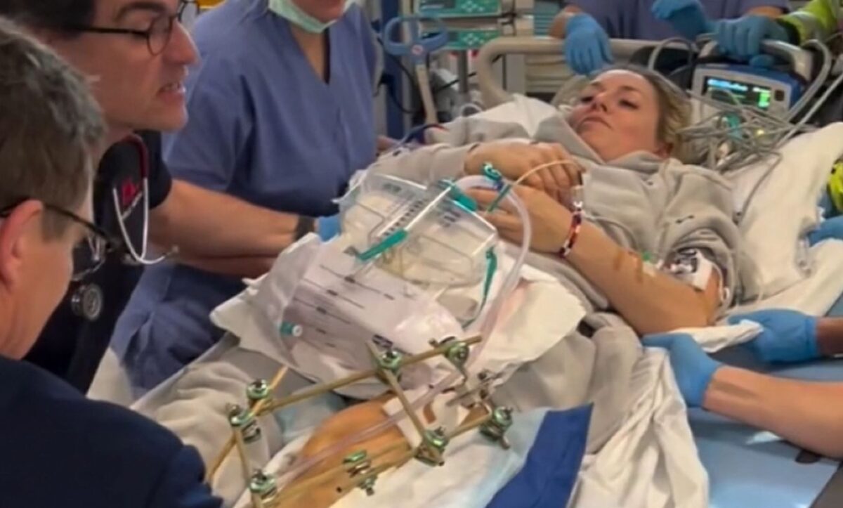 Χειμερινοί Ολυμπιακοί Αγώνες: Βίντεο από τη μεταφορά της Λίντσεϊ Βον μετά τον σοβαρό τραυματισμό της