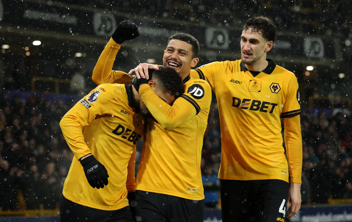 Γουλβς – Άστον Βίλα 2-0: Ακόμη μία βαθμολογική απώλεια για τους «Χωριάτες» στην Premier League