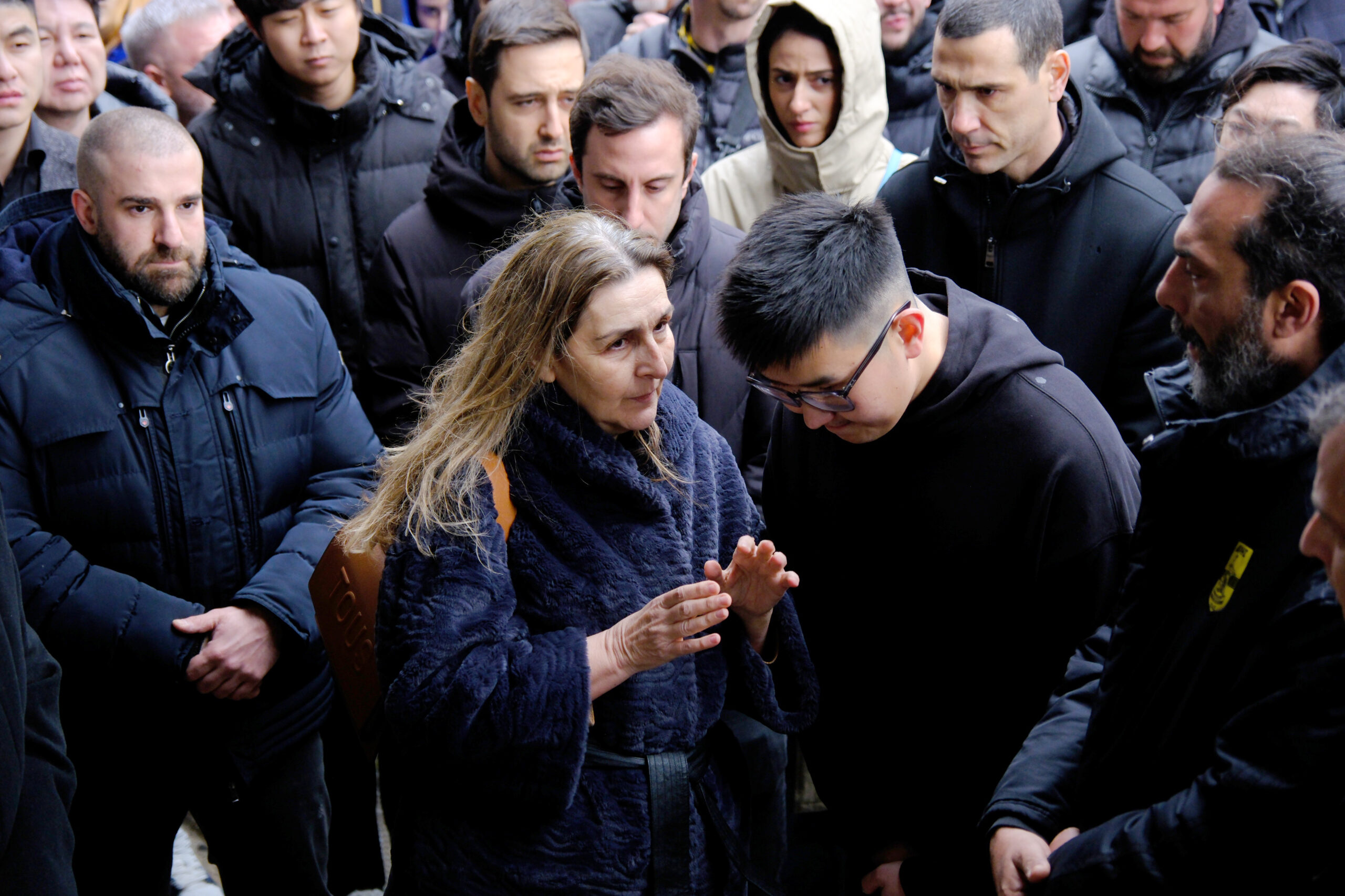 Ο Ρίτσαρντ Σιάο, ιδιοκτήτης του Άρη Betsson, στο μνημόσυνο για τον Άλκη Καμπανό 3 Ο Ρίτσαρντ Σιάο, ιδιοκτήτης του Άρη Betsson, στο μνημόσυνο για τον Άλκη Καμπανό