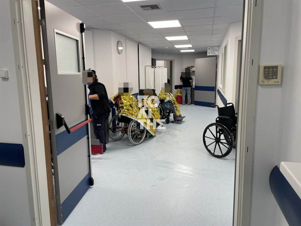 Δραματική κατάσταση στη Χίο: Μεγάλη κινητοποίηση στο νοσοκομείο – «Οι τραυματίες προετοιμάζονται για χειρουργείο» αναφέρει ο δήμαρχος