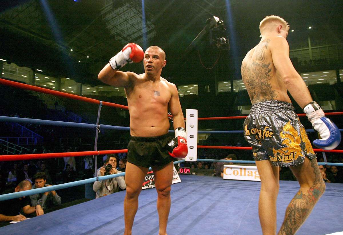 Μάικ Ζαμπίδης κόντρα στον Φλόιντ Μεϊγουέδερ στη μάχη του αιώνα