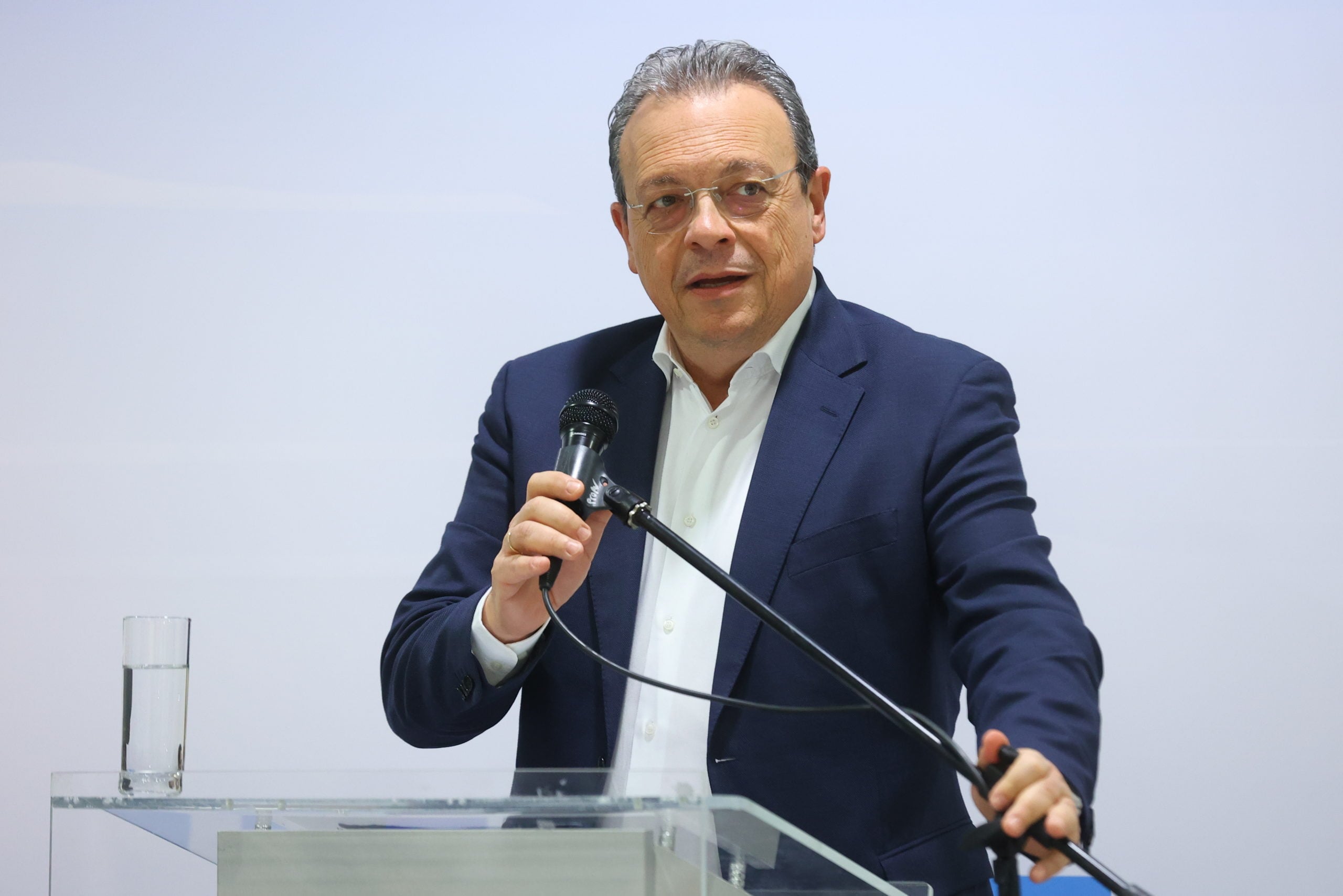 Φάμελλος: «Ο κ. Μητσοτάκης έχει επιλέξει να καταστρέψει την ελληνική αγροτική παραγωγή»