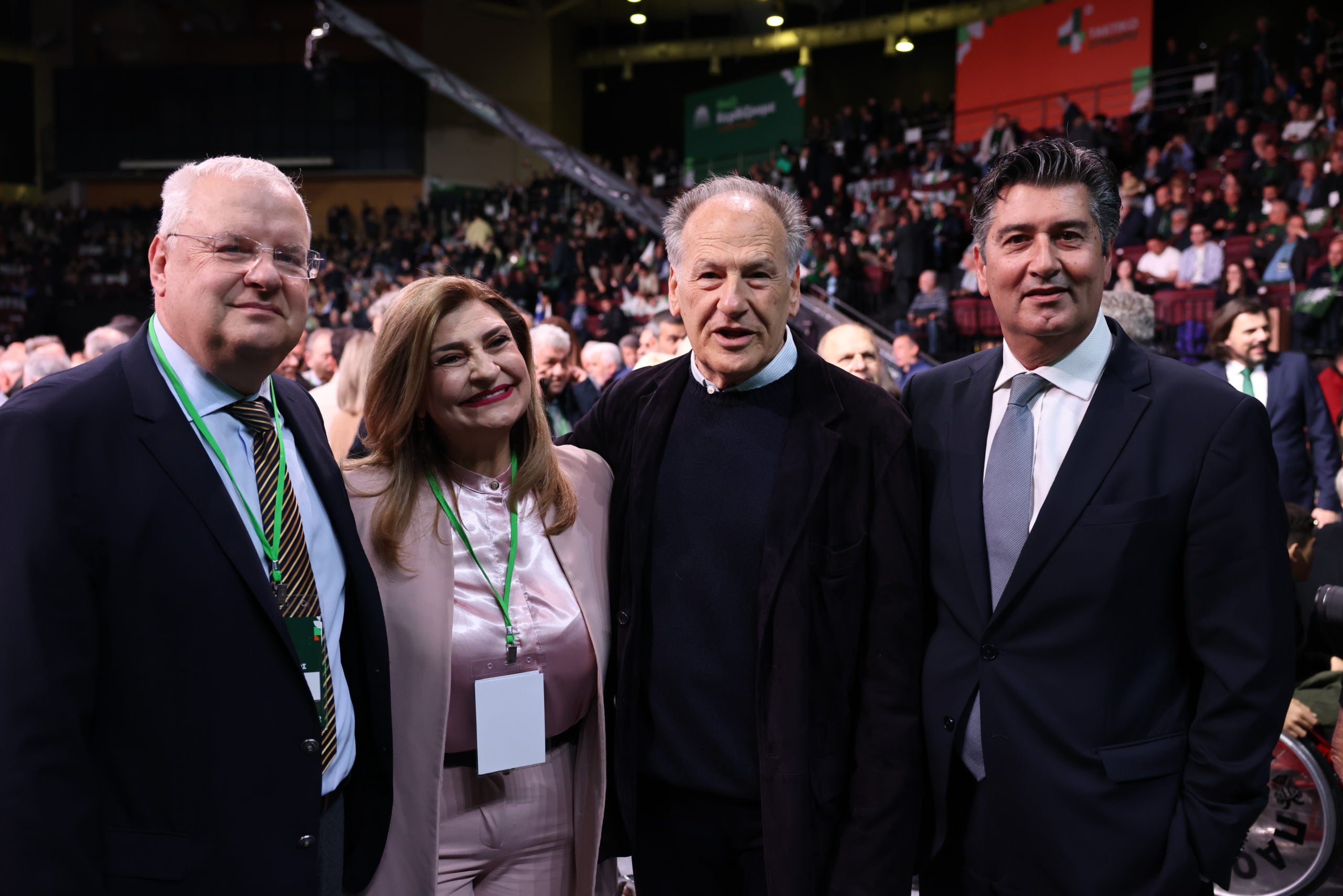 4ο Συνέδριο ΠΑΣΟΚ: Πανδαισία στο Τάε Κβον Ντο Φαλήρου – Αγκαλιές, χαμόγελα και συζητήσεις – ΦΩΤΟ 66 ΠΑΣΟΚ, συνέδριο