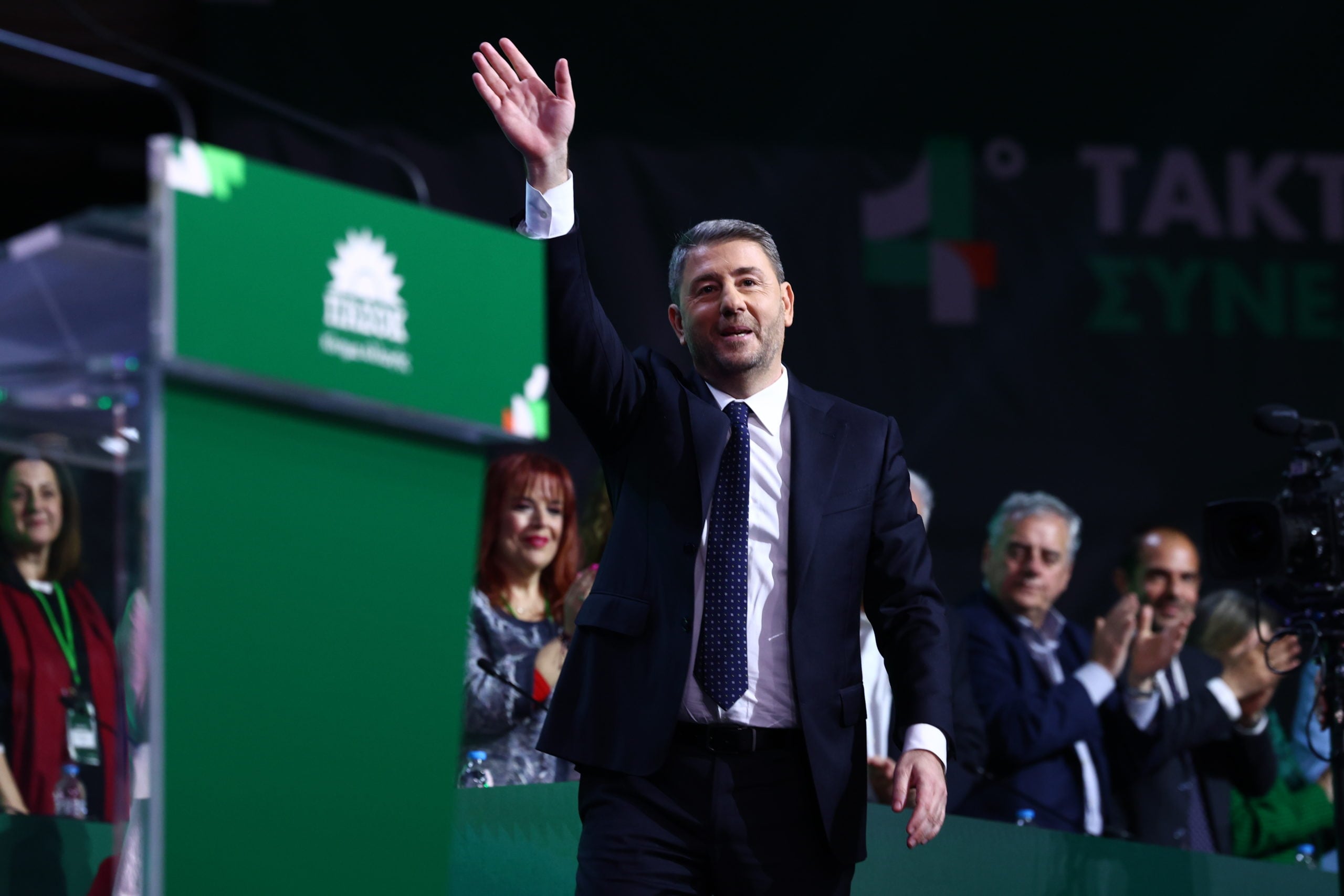 4ο Συνέδριο ΠΑΣΟΚ: Πανδαισία στο Τάε Κβον Ντο Φαλήρου – Αγκαλιές, χαμόγελα και συζητήσεις – ΦΩΤΟ 38 4ο Συνέδριο ΠΑΣΟΚ: Πανδαισία στο Τάε Κβον Ντο Φαλήρου – Αγκαλιές, χαμόγελα και συζητήσεις – ΦΩΤΟ