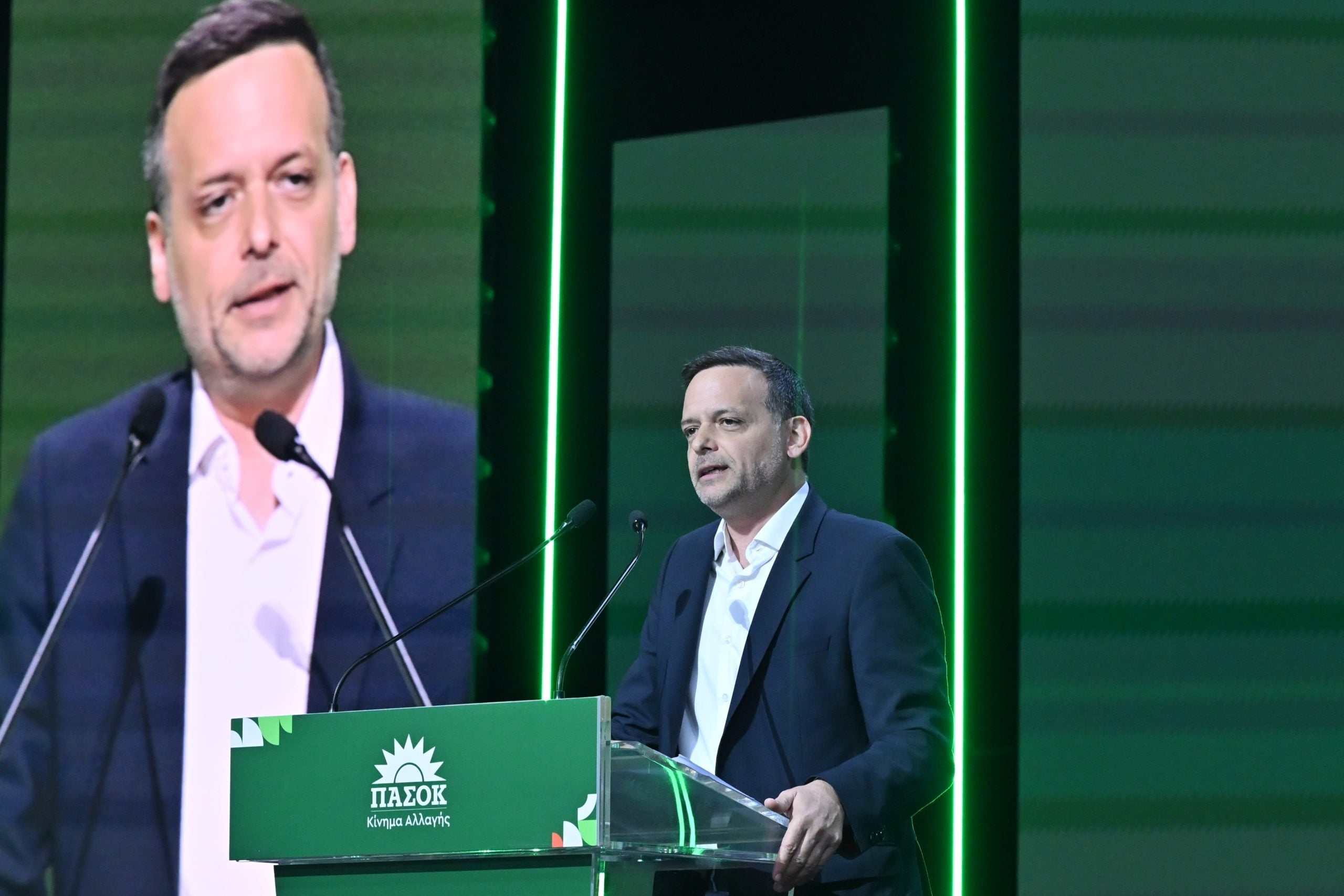 4ο συνέδριο ΠΑΣΟΚ – Δούκας: Αποκλείουμε κάθε συνεργασία με τη ΝΔ – Πίεσα για γραπτή συμφωνία επί 4 μήνες