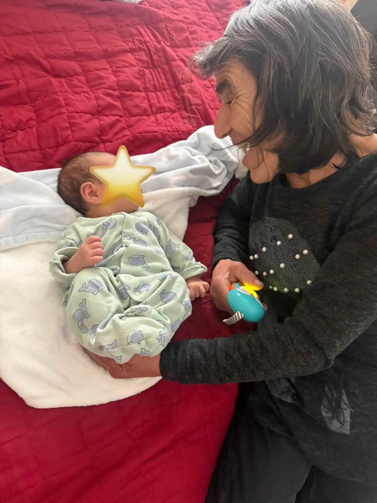 Ευλαμπία Ρέβη: Ο γιος της σαράντισε – «Τα “baby blues” είναι πραγματικά, έντονα και μπερδεμένα» 17 Η ανάρτηση της Ευλαμπίας Ρέβη για τον γιο της