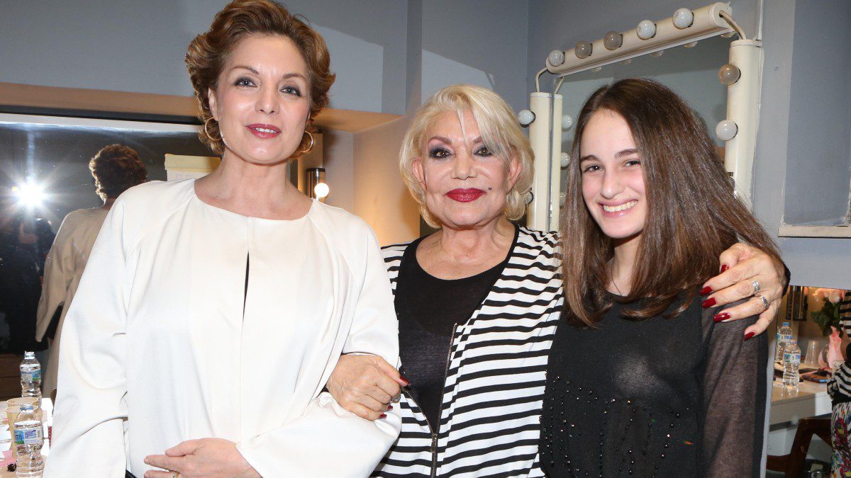 Άντζελα Γκερέκου: «Η Μαρινέλλα δεν απαιτεί μεγάλες λέξεις για να την περιγράψεις» – Το «αντίο» της