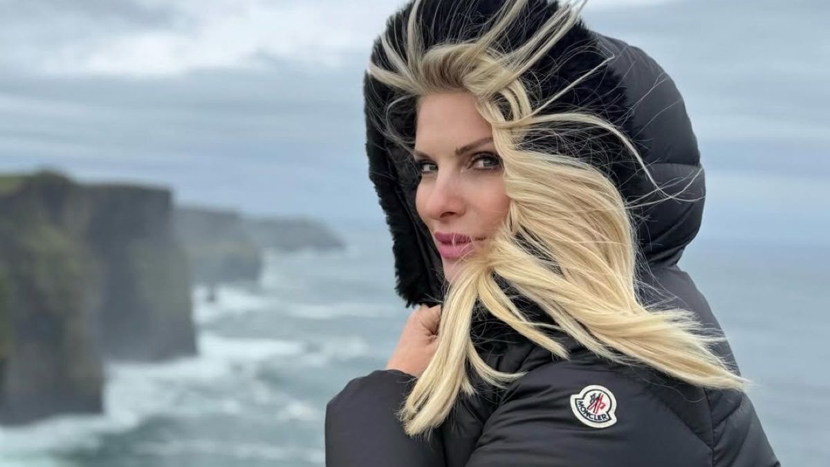 Home 105 Ελένη Μενεγάκη: Έκλεισε το ταξίδι της στην Ιρλανδία – Το φωτογραφικό λεύκωμα της