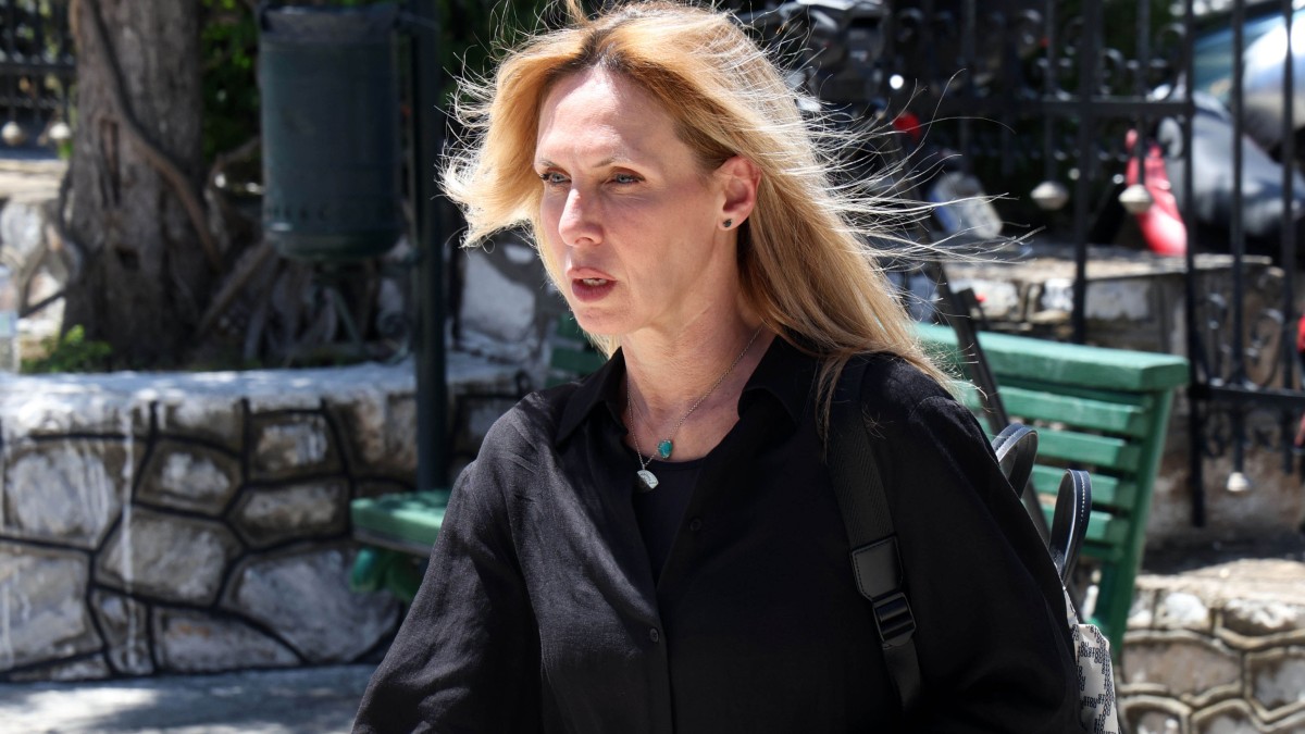 Εβελίνα Παπούλια: Αποκάλυψε τι τη σοκάρει στη σκηνή – «Είχα εμφανίσει αλλεργία από τη σιχασιά μου»