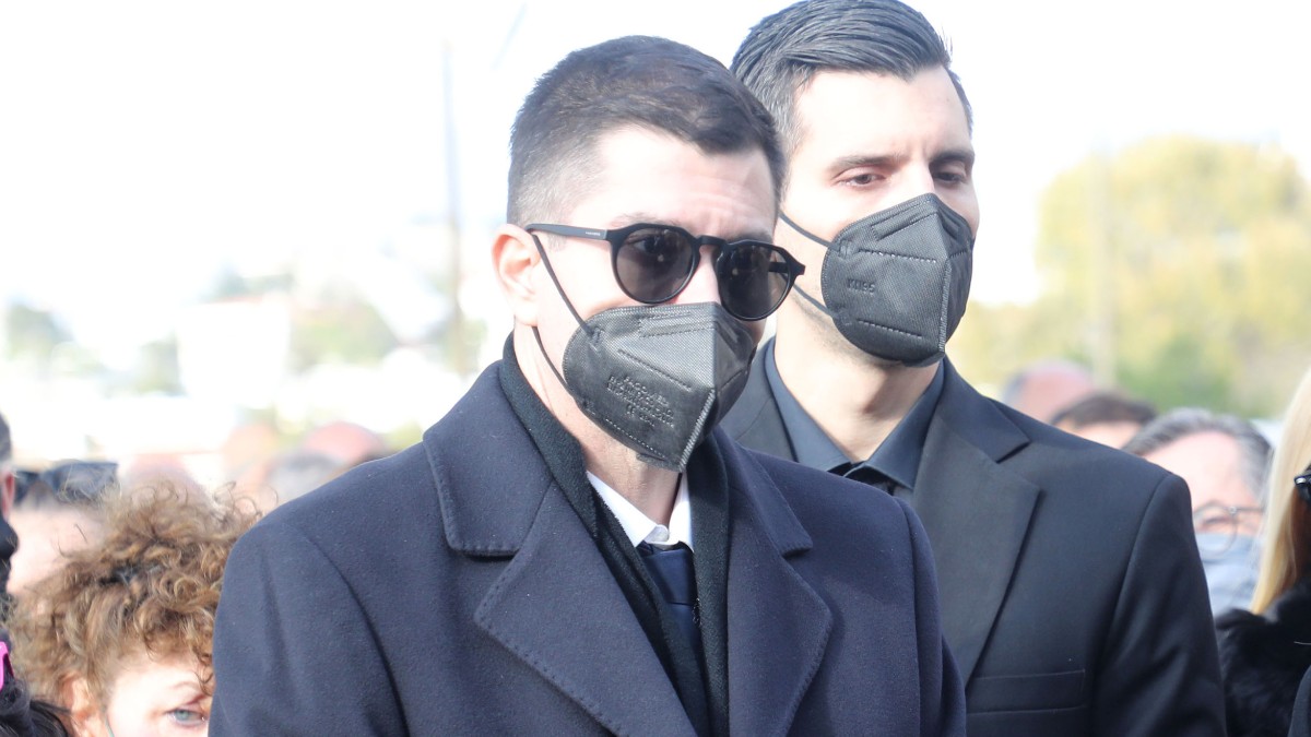 Ο γιος του Γιώργου Τράγκα παντρεύεται – Ανακοίνωση γάμου και λεπτομέρειες