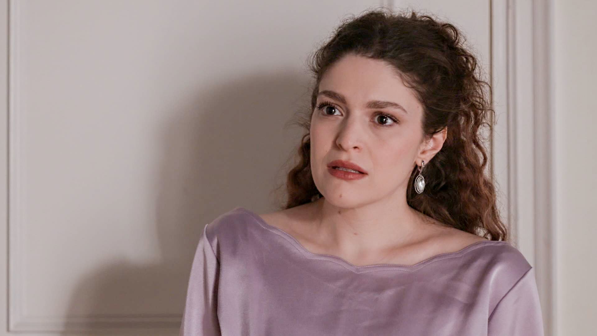 Grand Hotel: Η Αλίκη ξεσπά στην Κυβέλη για τον Ρήγα