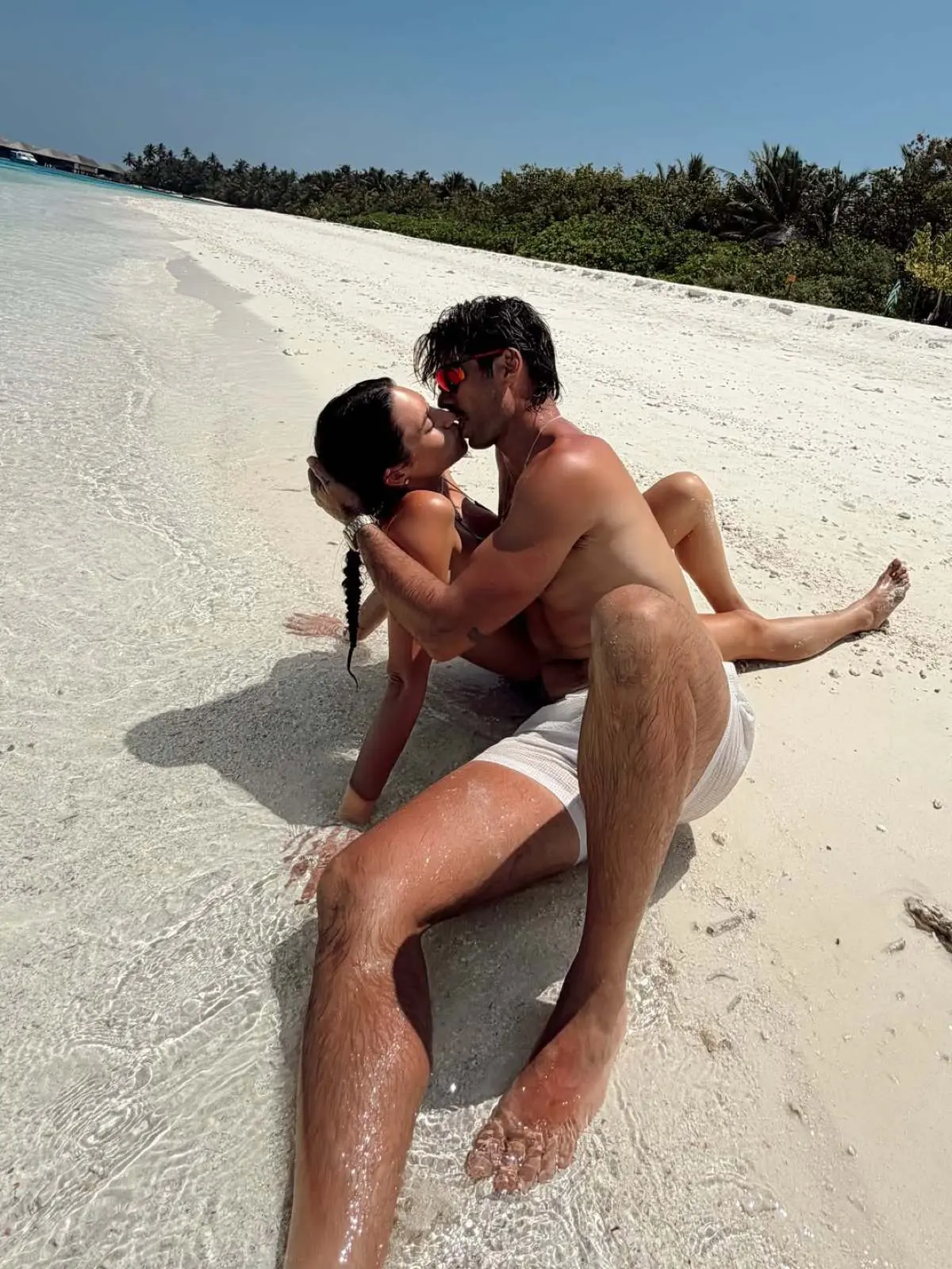 Γιώργος Καράβας για Ραφαέλα Ψαρρού: «Αντιμετωπίσαμε κρίση στον γάμο μας – Δεν της αφιέρωνα τον χρόνο που χρειαζόταν» 2 Γιώργος Καράβας, Ραφαέλα Ψαρρού