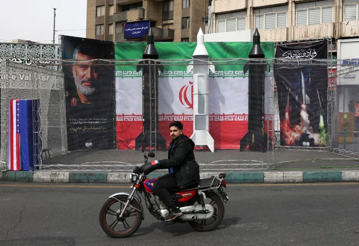 Ιράν: Γιατί δεν δείχνει πρόθυμο να υποκύψει, παρά τις σοβαρές απώλειες