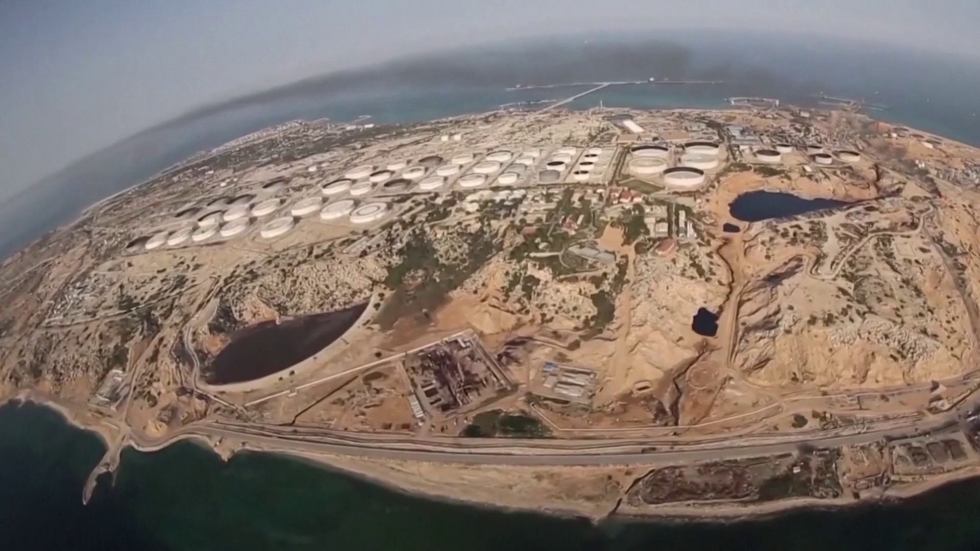 Η σημασία του νησιού Χαργ για το Ιράν – Γιατί οι ΗΠΑ το στοχοποίησαν, αλλά δεν έπληξαν τις πετρελαϊκές του υποδομές