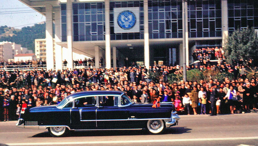 Η Αθήνα τη δεκαετία του 1960 – Εκπληκτικές εικόνες μιας άλλης γοητευτικής εποχής