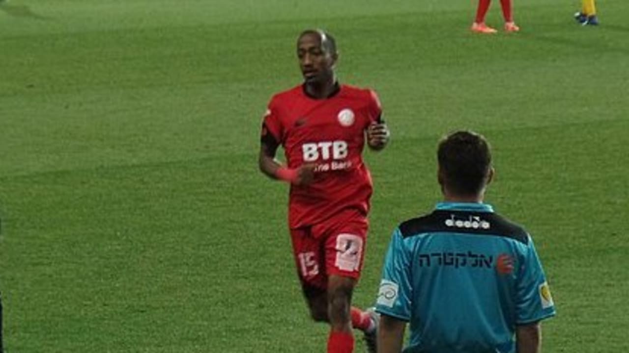 Βίντεο: Αναστάτωση με Ισραηλινό ποδοσφαιριστή που εμπλέκεται σε στρατιωτικές δράσεις – Πυροβόλησε σε κατοικημένη ζώνη στον Λίβανο