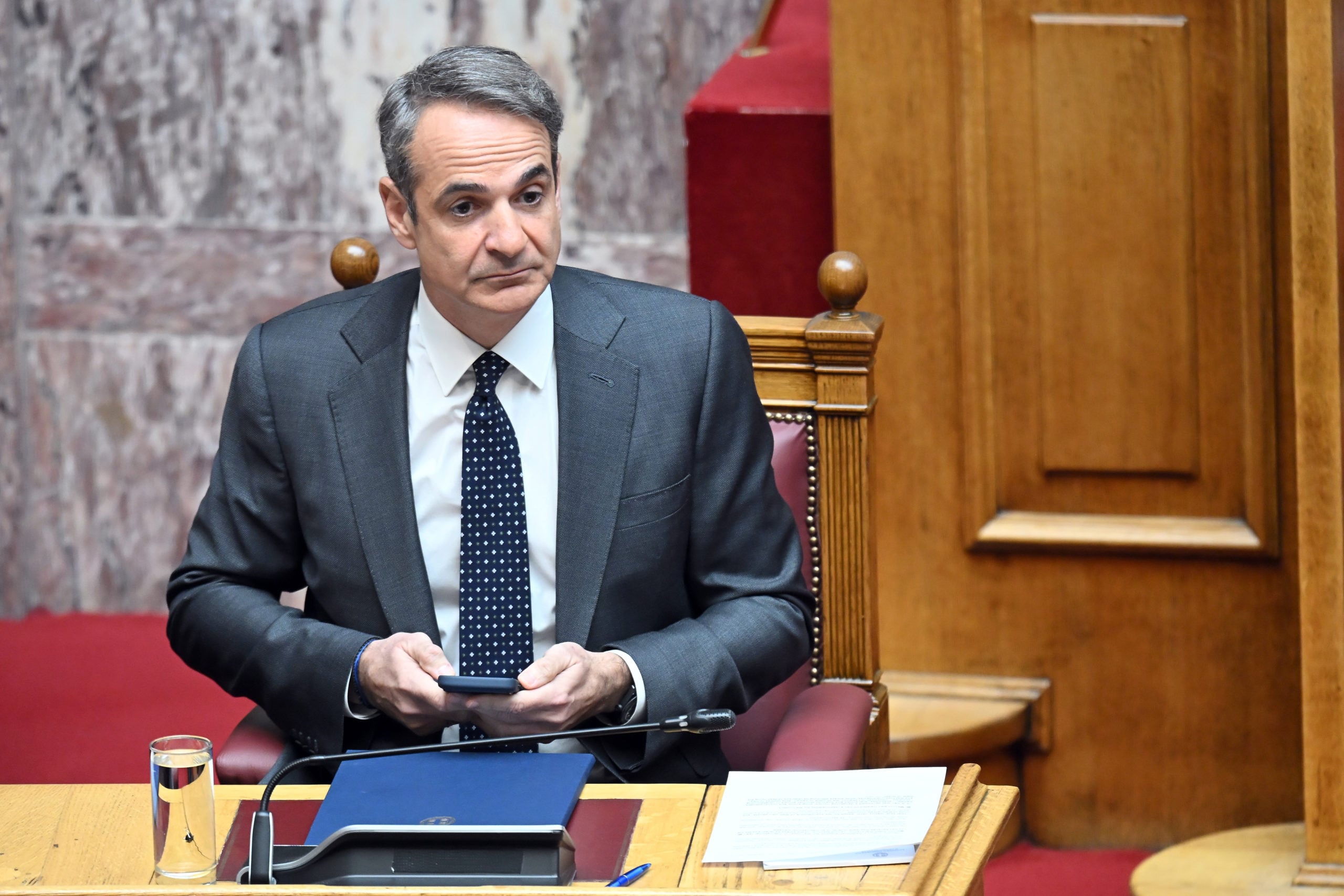 Μητσοτάκης στη Βουλή: Η παρουσία μας στην Κύπρο είναι ειρηνική και αμυντική – Η Ελλάδα είναι παρούσα με ισχύ και ευθύνη όπου το εθνικό καθήκον καλεί