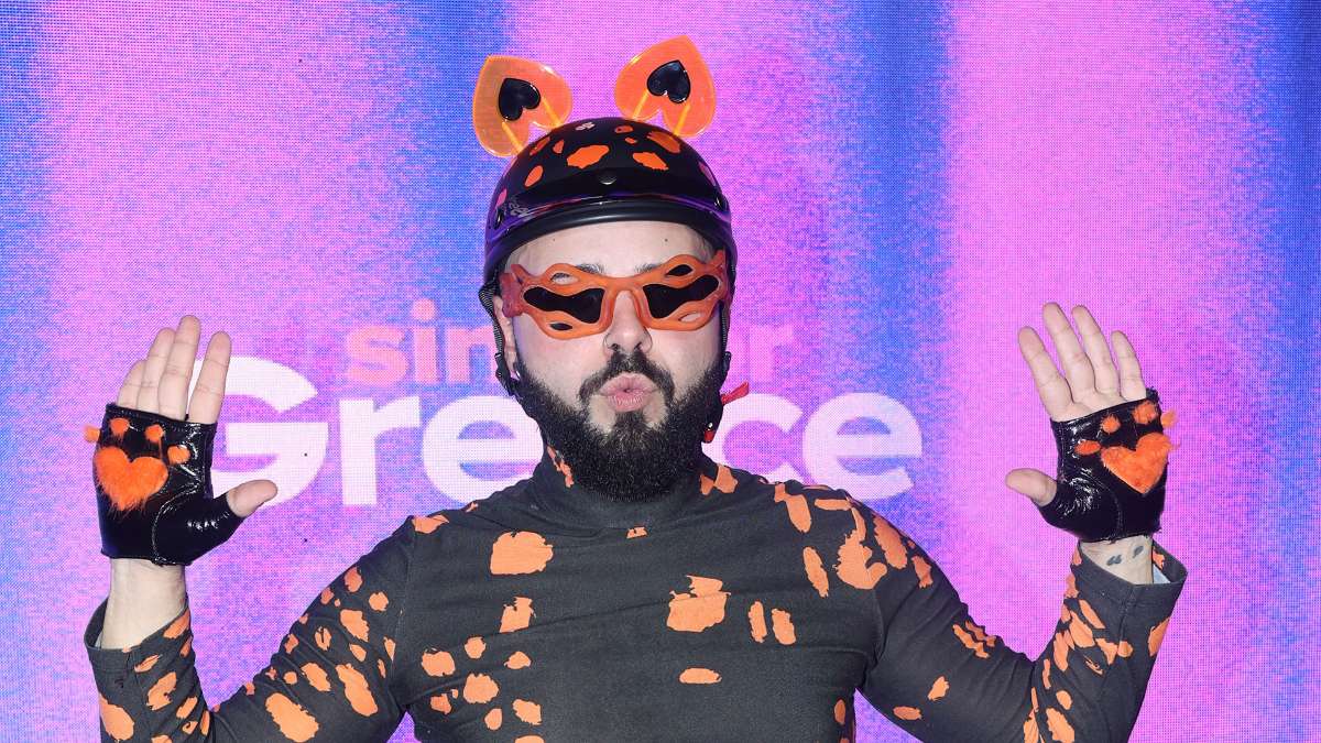 Akylas: Ολοκλήρωσε τα γυρίσματα για το βίντεο κλιπ του Ferto – Δείτε τις πρώτες εικόνες