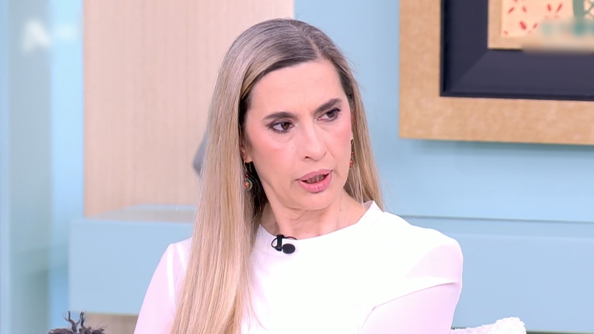 Βίκυ Βολιώτη: «Ήμουν 16 όταν αποχαιρέτησα τον πατέρα μου, ήταν εξαιρετικά δύσκολο»