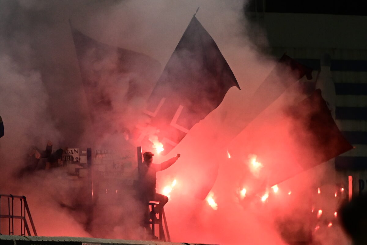 Καμπάνα σε ΑΕΚ και Ατρόμητο για τα επεισόδια στο Περιστέρι