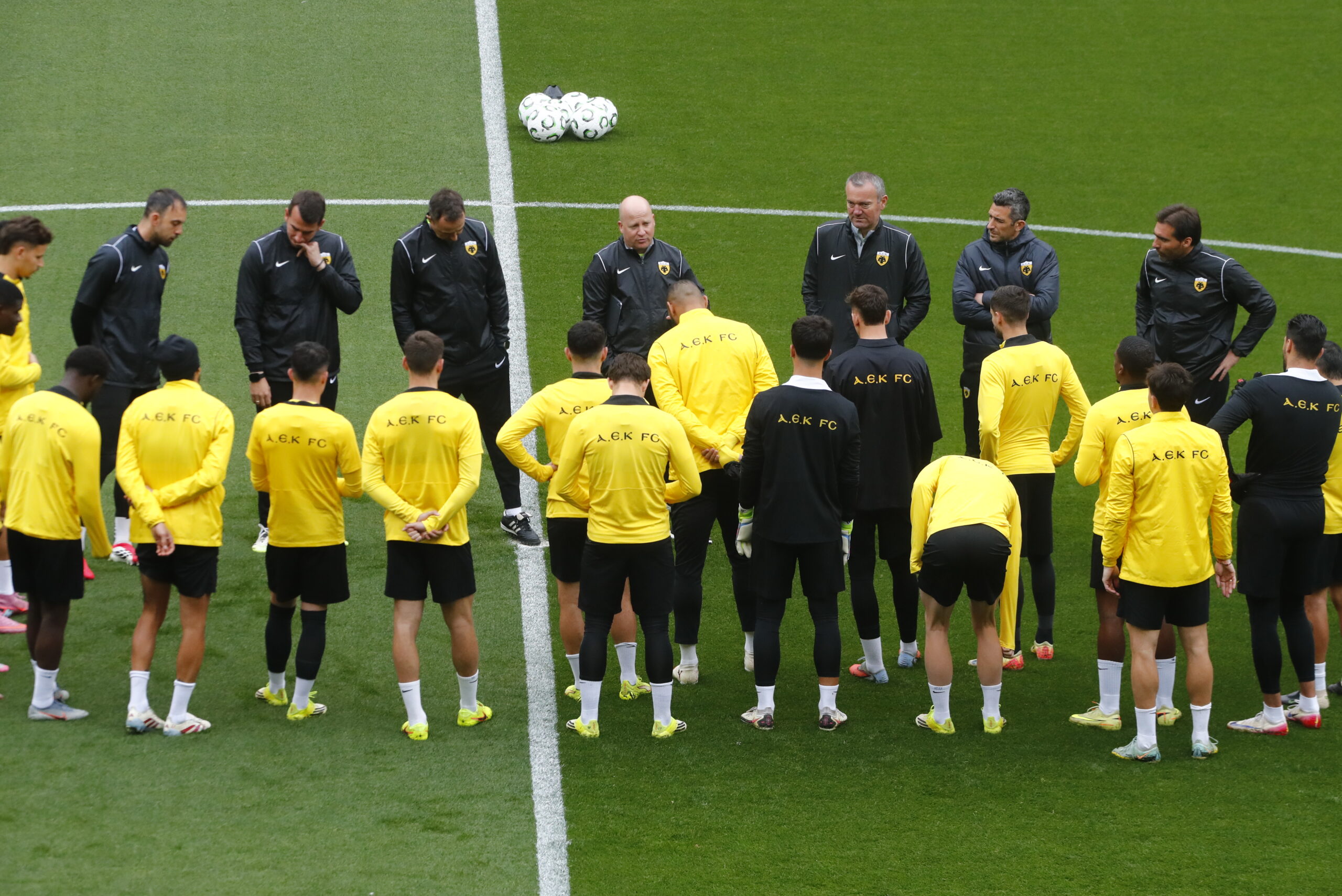 ΑΕΚ: Η τελική προπόνηση στην Allwyn Arena πριν την Τσέλιε, ατομικό πρόγραμμα ο Βάργκα