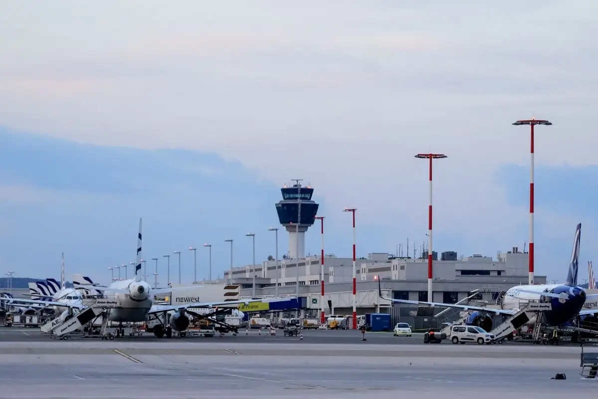 ΔΑΑ: Νέο ρεκόρ επιβατών το 2025 με άνοδο 6,7% – Κέρδη 207,3 εκατ. ευρώ