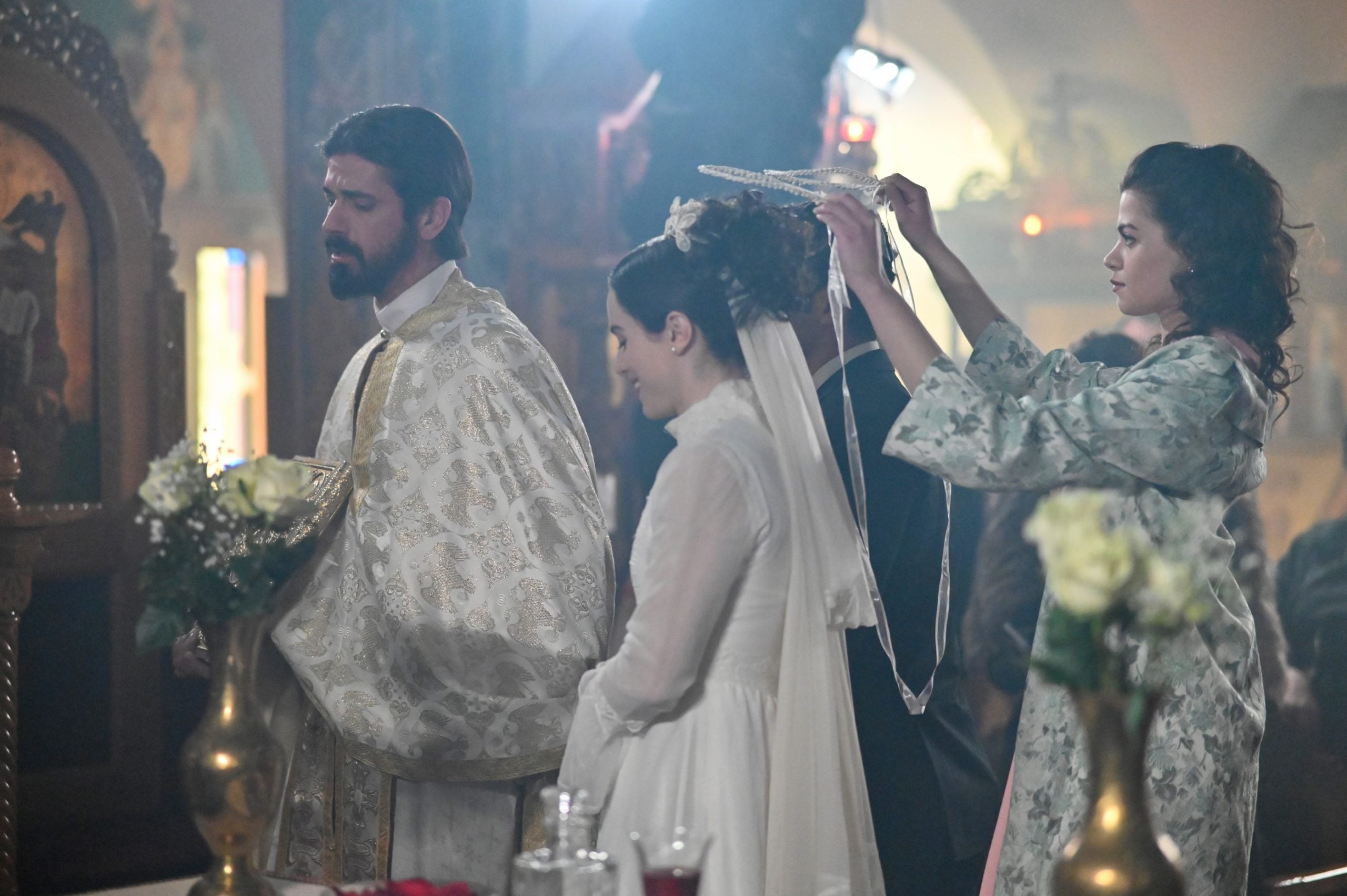 Άγιος Έρωτας: Χάρης και Αναστασία παντρεύονται τη στιγμή που η Σοφία επιστρέφει στη Στέρνα