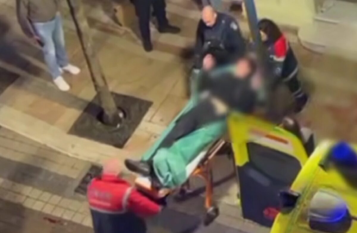 Home 66 Αγρίνιο: Συλλήψεις τριών ανηλίκων και γονιών για την αιματηρή επίθεση στον 16χρονο