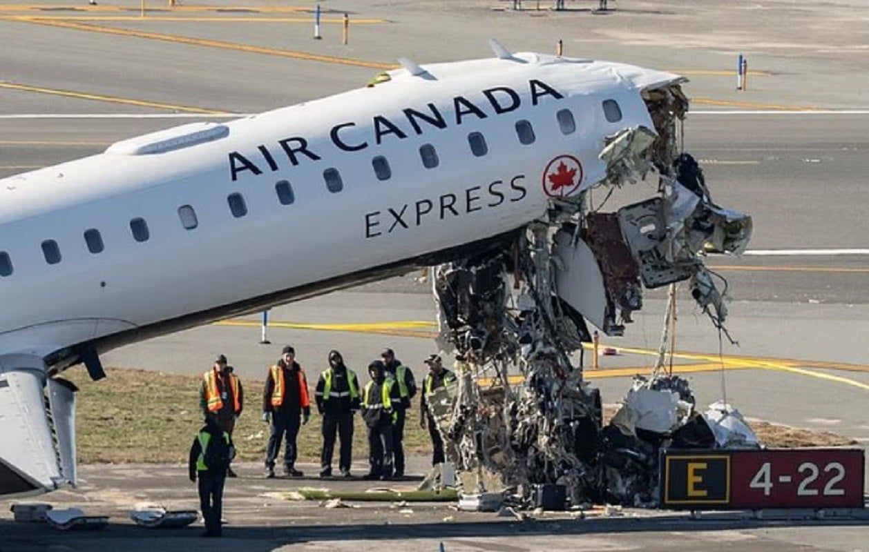 Air Canada: Οι κρίσιμες παραλείψεις στον πύργο ελέγχου του LaGuardia πριν από το δυστύχημα