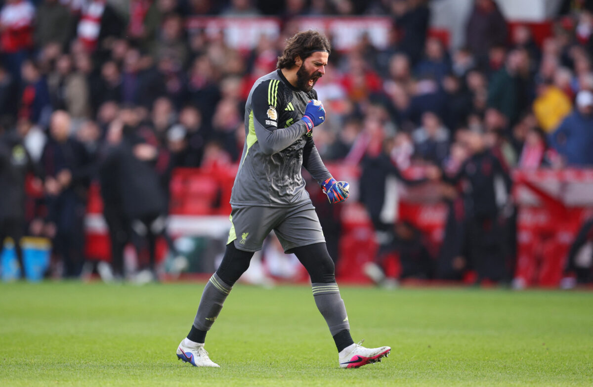 Η Λίβερπουλ επέκτεινε το συμβόλαιο του Άλισον για άλλη μία χρονιά