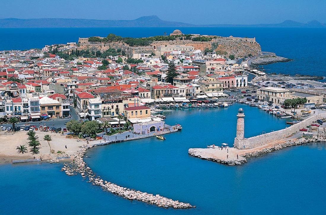 Ο τουρισμός στην Κρήτη αντέχει παρά τις μεμονωμένες ακυρώσεις