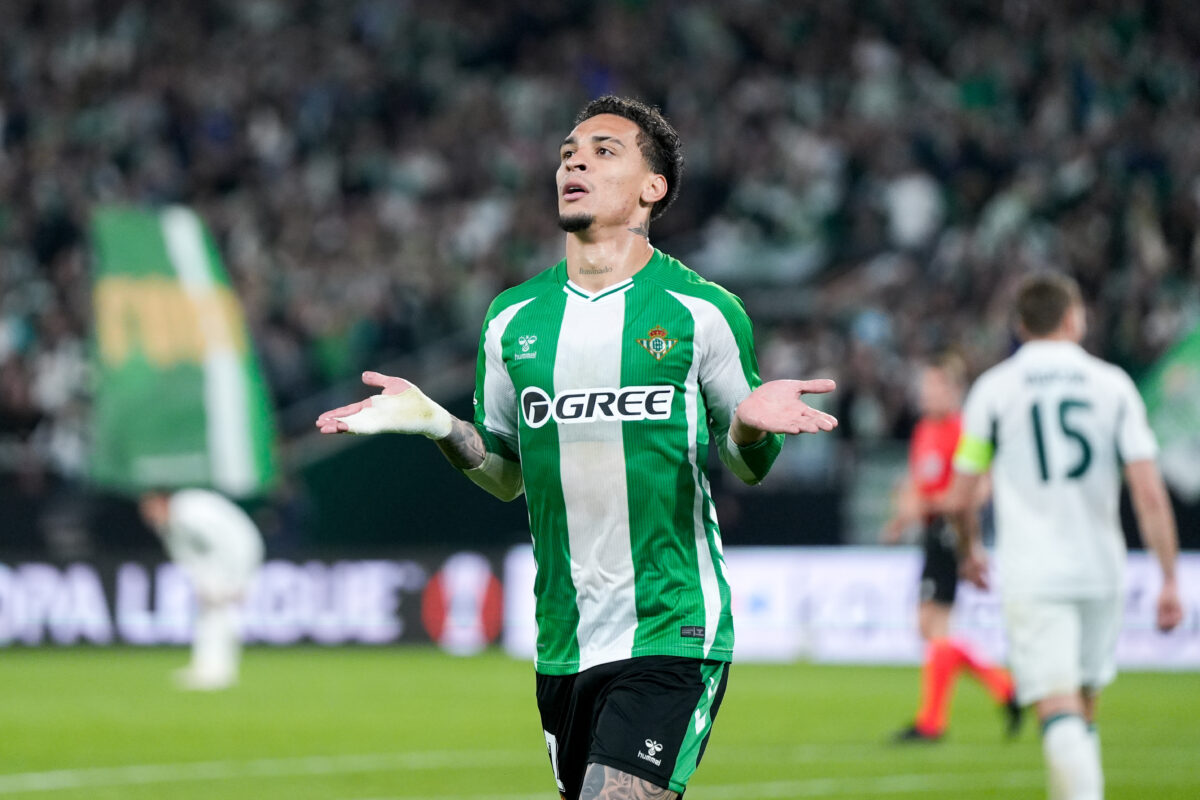 Ο Ροντινέι εξήρε τον Άντονι για το τέρμα απέναντι στον Παναθηναϊκό