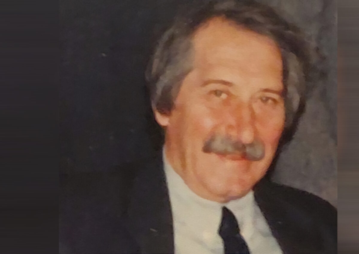 Πέθανε ο δημοσιογράφος Αντώνης Κούρτης – Είχε διατελέσει κυβερνητικός εκπρόσωπος στην κυβέρνηση Ανδρέα Παπανδρέου