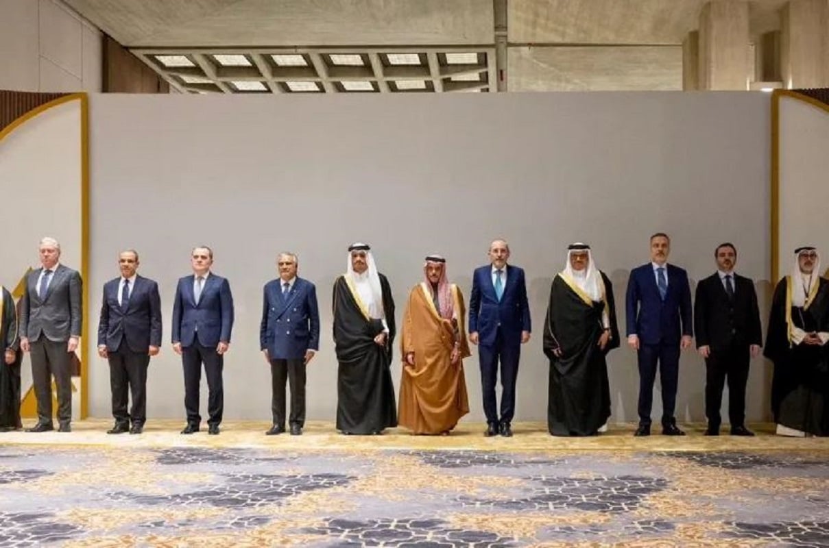 Αραβικά και ισλαμικά έθνη ζητούν από το Ιράν να τερματίσει τις επιθέσεις – «Δικαίωμα αυτοάμυνας» για τα κράτη